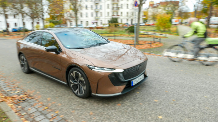 Der 6e überzeugt vor allem durch seine vielen Funktionen und seine schöne Ausstattung. (Bild: Martin Wolf/Golem)